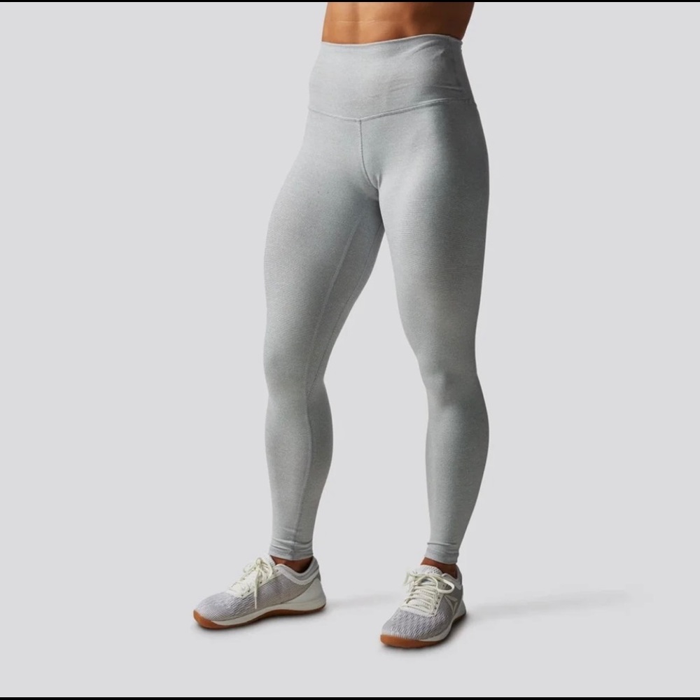 Born primitive heather white leggings Large